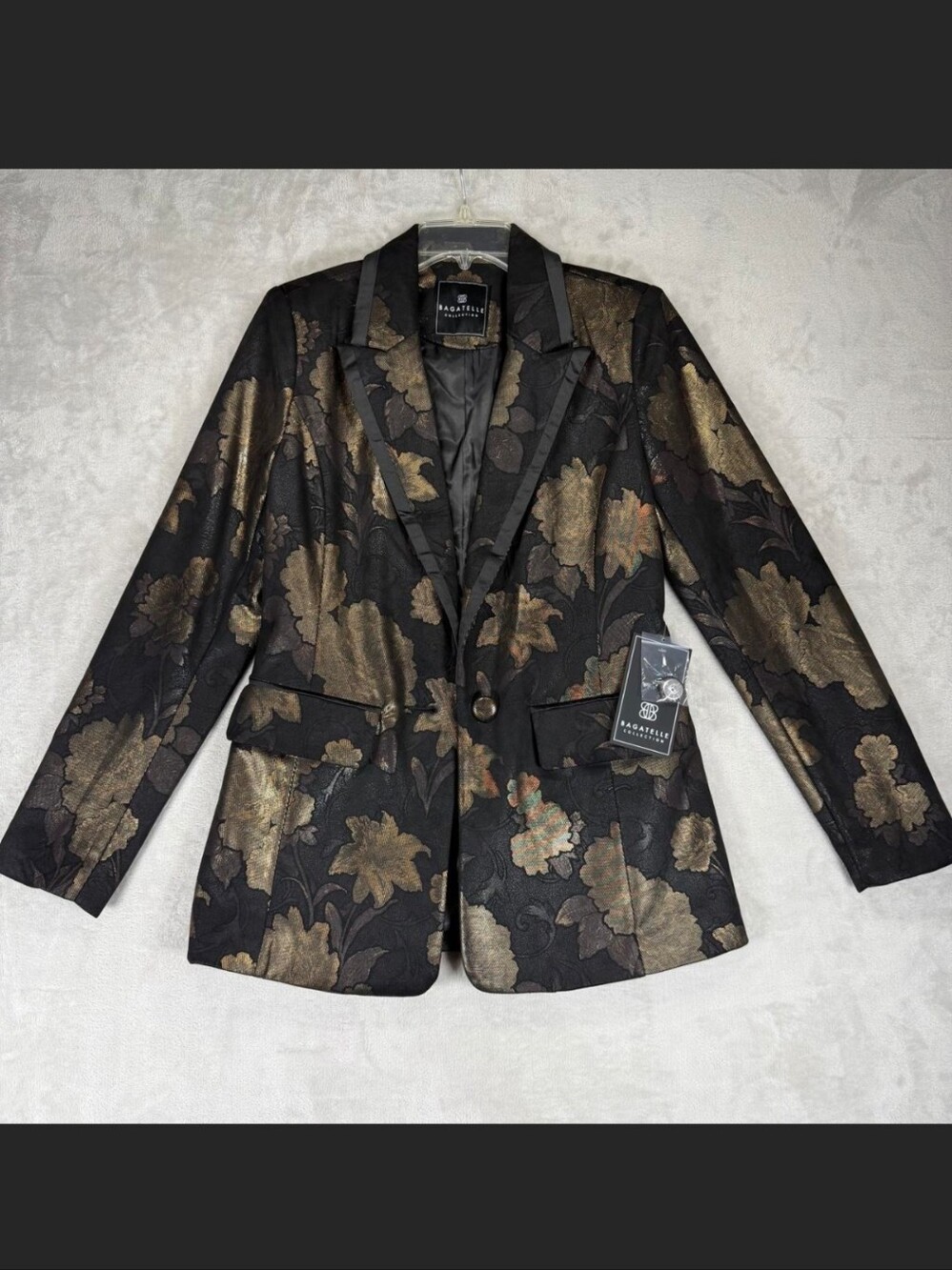 NWT Bagatelle Metallic Floral Black Blazer Jacket
